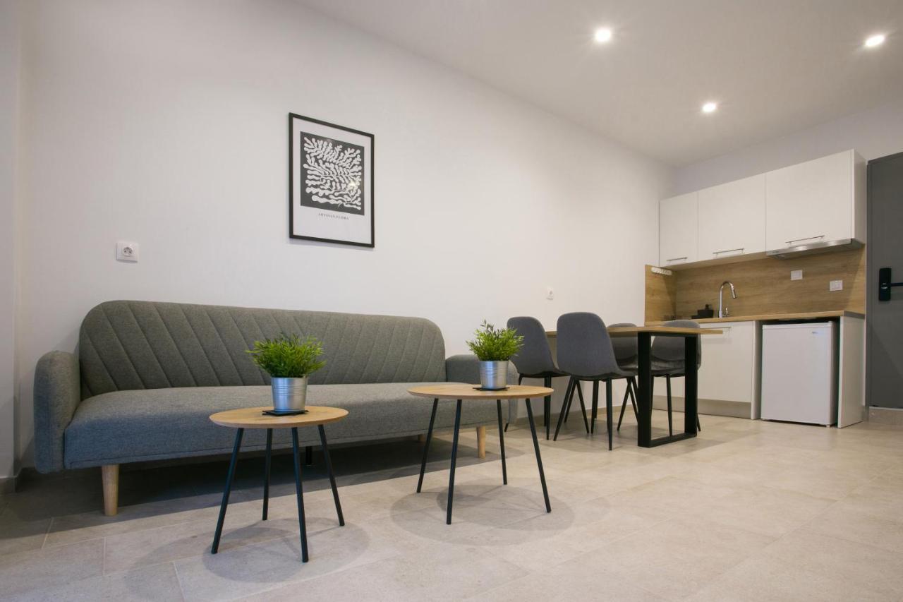 White City Stay テッサロニキ エクステリア 写真